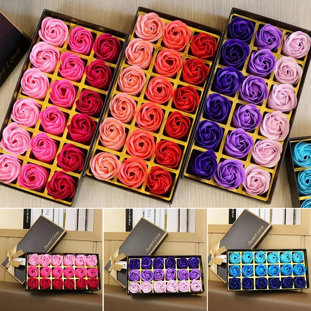 Sweet Love - 18er Design-Box mit herrlich duftender Körperseife als Blütenblätter